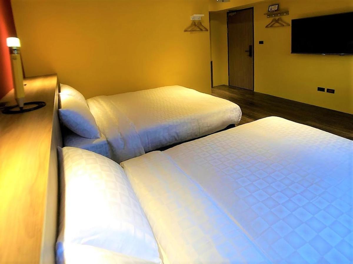 Journey Town Inn ไทเป ภายนอก รูปภาพ